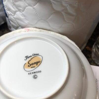 Sango 40pc China Set - 75