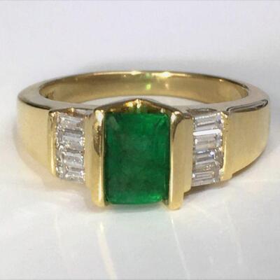 More Pic's & Description at:
MalamaAuctions.com