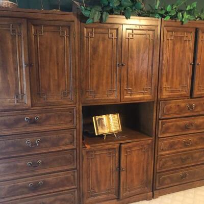 Huge 3 Piece Bedroom Wall Units 