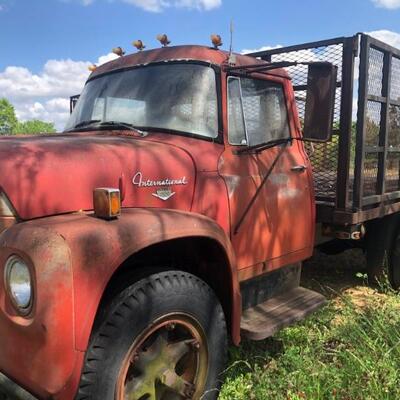 International Diesel Truck - Online Auction 