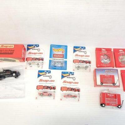 #5128 â€¢ Snap-On Hot Wheels, Holiday Ornaments and F-150 Pickup