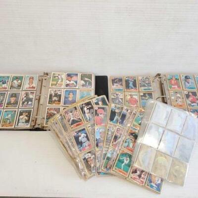 #5164 â€¢ (2) Binders of Baseball Collector's Cards
