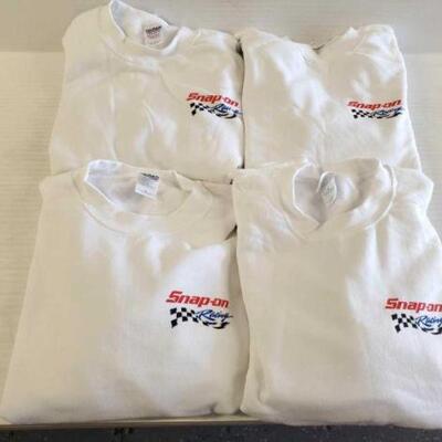 #5242 â€¢ 2 L Snap-On Crewnecks and 2 XL Snap-On Crewnecks