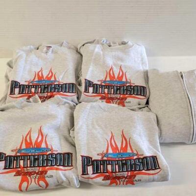 5206 â€¢ 4 XL Snap-On Crewnecks and a Full-Zip Hoodie
