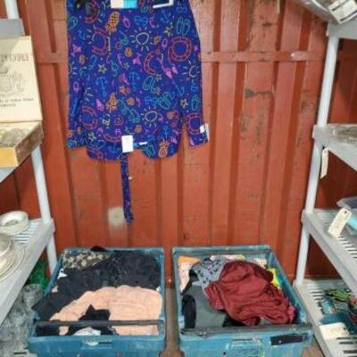 #6156 â€¢ 2 Totes Of Clothes