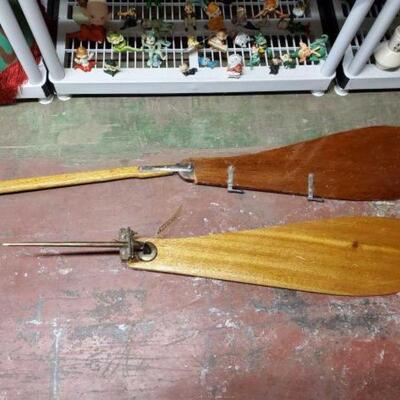 #6538 â€¢ 2 Wooden Prop Blades