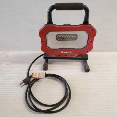 #5652 â€¢ Snap-On LED Worklight