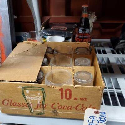 #6566 â€¢ Coca Cola Glasess And Memorabilia
