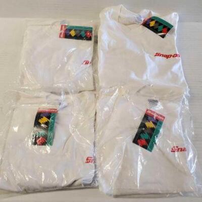 #5210 â€¢ 4 XL Snap-On Shirts