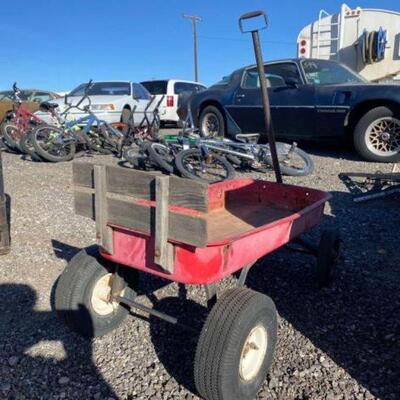 #6800 â€¢ Vintage Red Wagon
