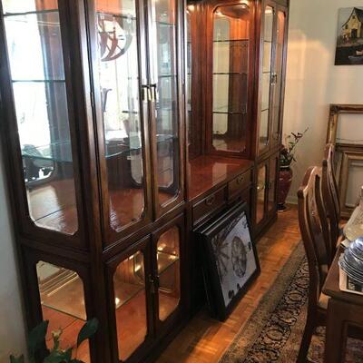 Thomasville Lighted 4 piece China cabinet 
