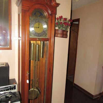 Grandfather clock 
