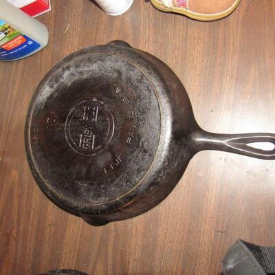 Griswold # 10 skillet