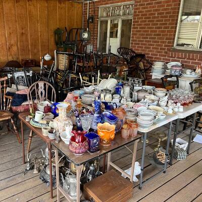 Estate sale photo