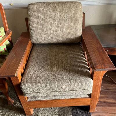 Arts & Crafts arm chair