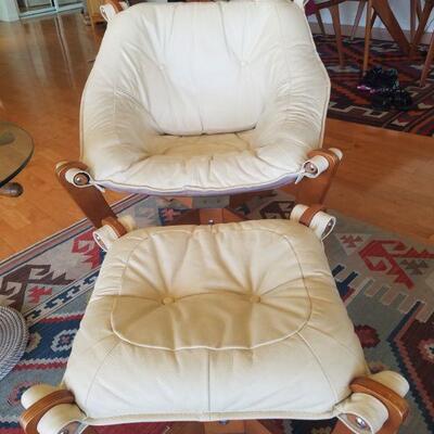 Leather barrel chair with ottoman