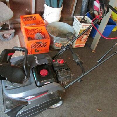 Briggs & Stratton snow blower