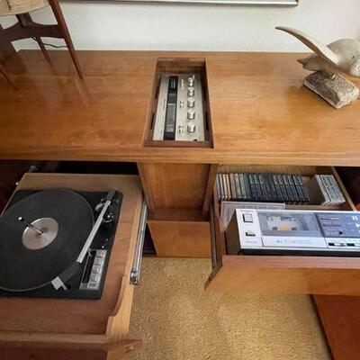 Marantz 30/30 model 27 console
$650