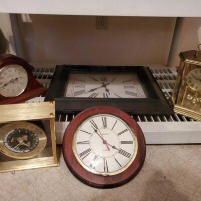 #1408 â€¢ Assortment Of Clocks