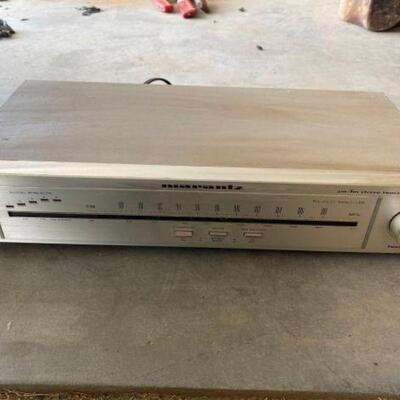 #2034 â€¢ Marantz AM/FM Stereo