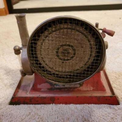 #1418 â€¢ Metal Ware Corp. Steam Engine Model