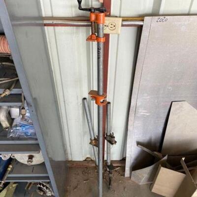 #2018 â€¢ Pony Pipe Clamps