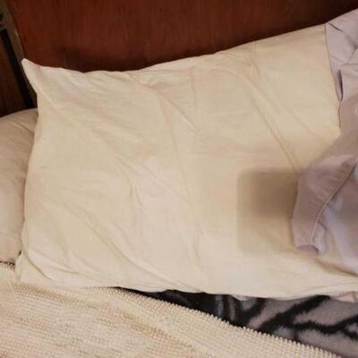 #1412 â€¢ Full Bed Mattress, Frame, Blankets, And Pillows