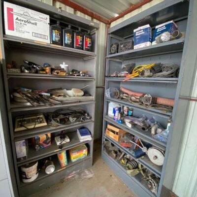 #2016 â€¢ Organizing Shelves