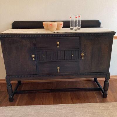 nice smaller buffet