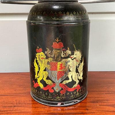 ITALIAN PAINTED TOLE LAMP | Ginger jar form, painted with armorial device, marked on the bottom "Made in Italy", with black...