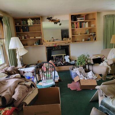 Estate sale photo