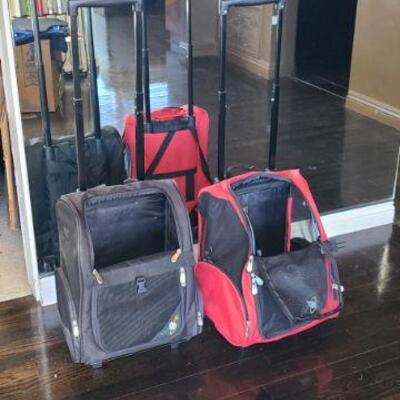 Pet carriers
