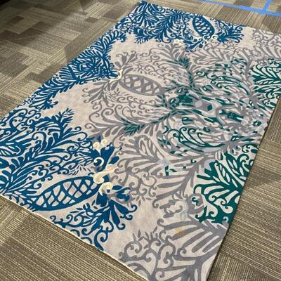 Rug