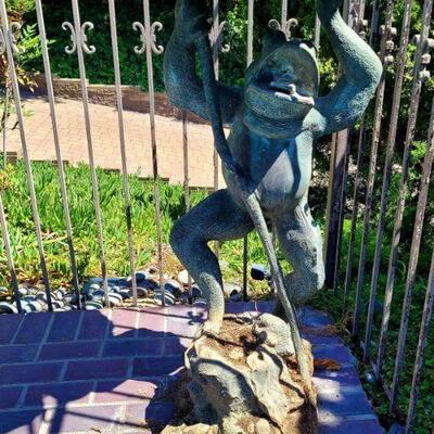 Very large bronze frog
