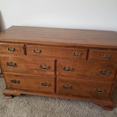 Ethan Allen Dresser