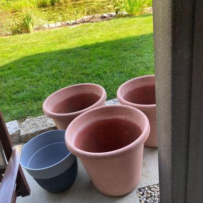 Patio pots