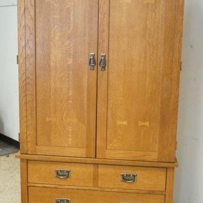 1020	MISSION OAK ARTS & CRAFTS STYLE WARDROBE, 2 PIECE, 2 DOORS OVER 4 DRAWERS W/BUTTEERFLY INLAY, BASSET LEGEND, APPROXIMATELY 38 IN...