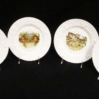 1041	SET OF QUEENS HORCHOW COLLECTION BONE CHINA PLATES, 4 BUNNY RABBITS, 8 1/4 IN
