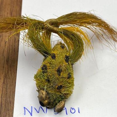 https://www.ebay.com/itm/115541108566	NW5901 ANTIQUE Fly Fishing handmade Lure - Frog

