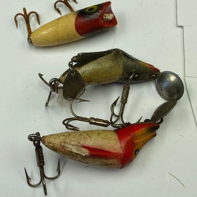 https://www.ebay.com/itm/115541115440	NW5911 (3) Vintage Sinker Lures
