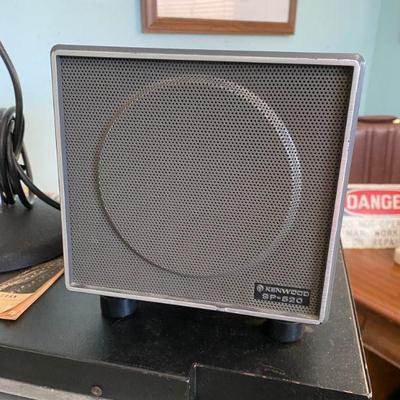 https://www.ebay.com/itm/125532685697	NW5703 Kenwood SP-520 Speaker Vintage Tested
