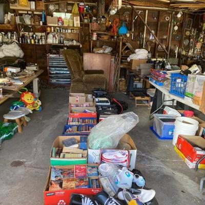 Estate sale photo