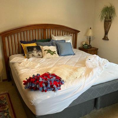 King size bed