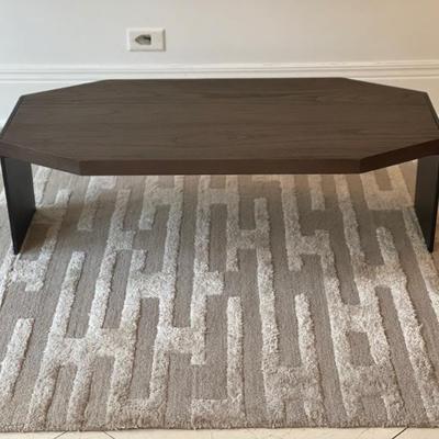 Mitchell Gold area rug 5x8 beautiful with small defect see pictures $75.00