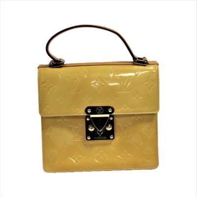 Please visit https://garnetgazelle.com/ to find more information on our items and to place your bids. These photos are only half of what...