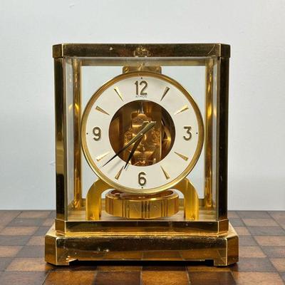 LE COULTRE ATMOS CLOCK  |  Fifteen jewels unadjusted, no. 504249 - l. 7.5 x w. 5.5 x h. 9.25 in.