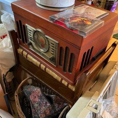 Radio / record player