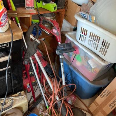Lawn equipment 