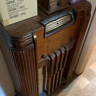 Antique radio