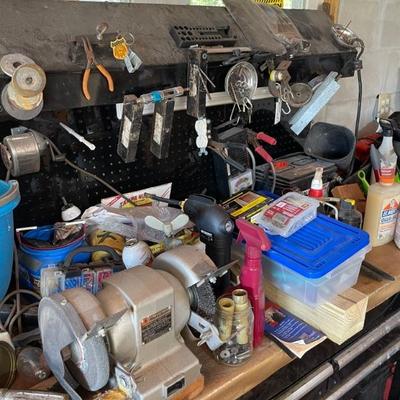 Bench grinder 